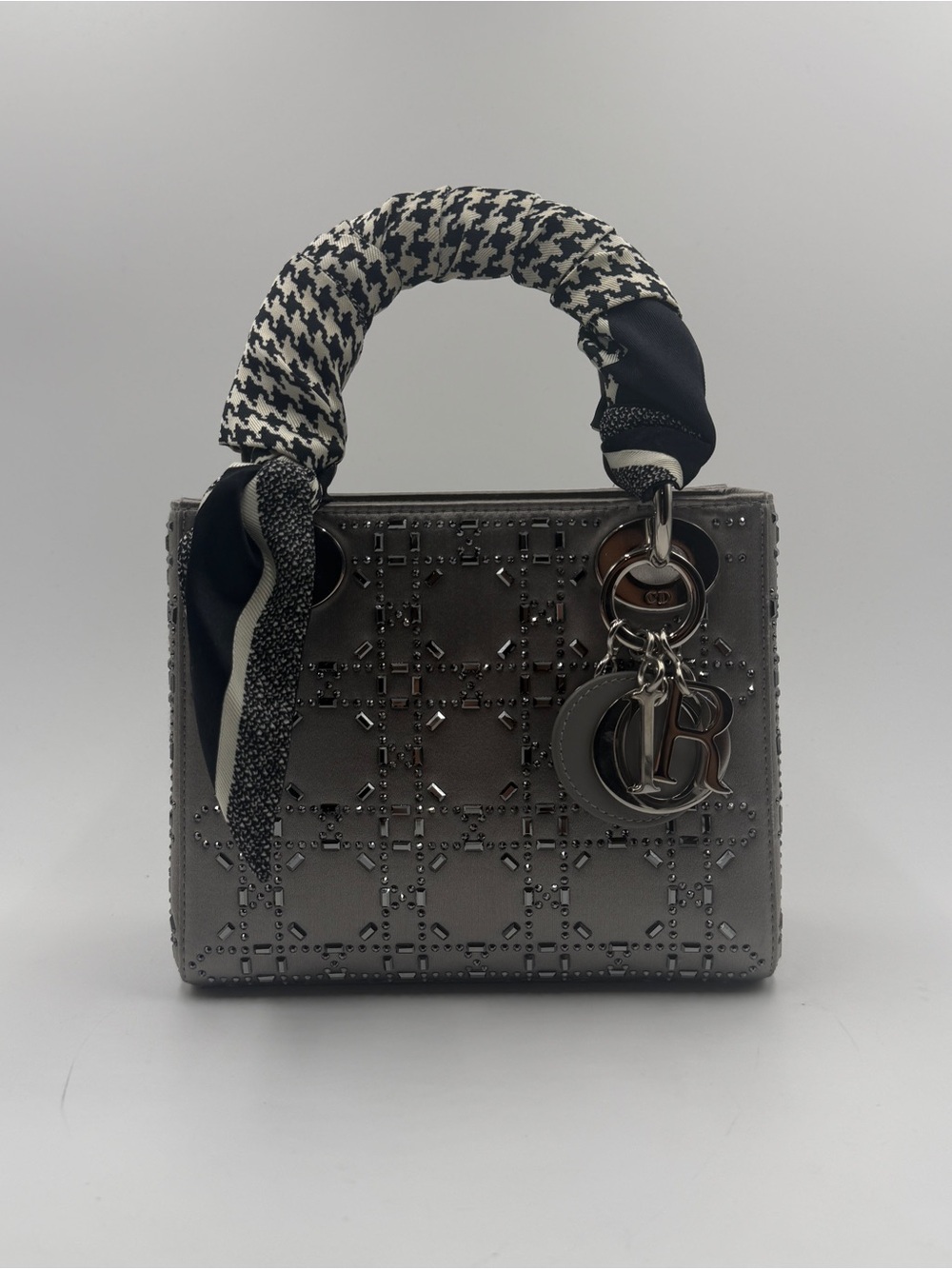 100% authentic Dior Mini lady Dior bag
